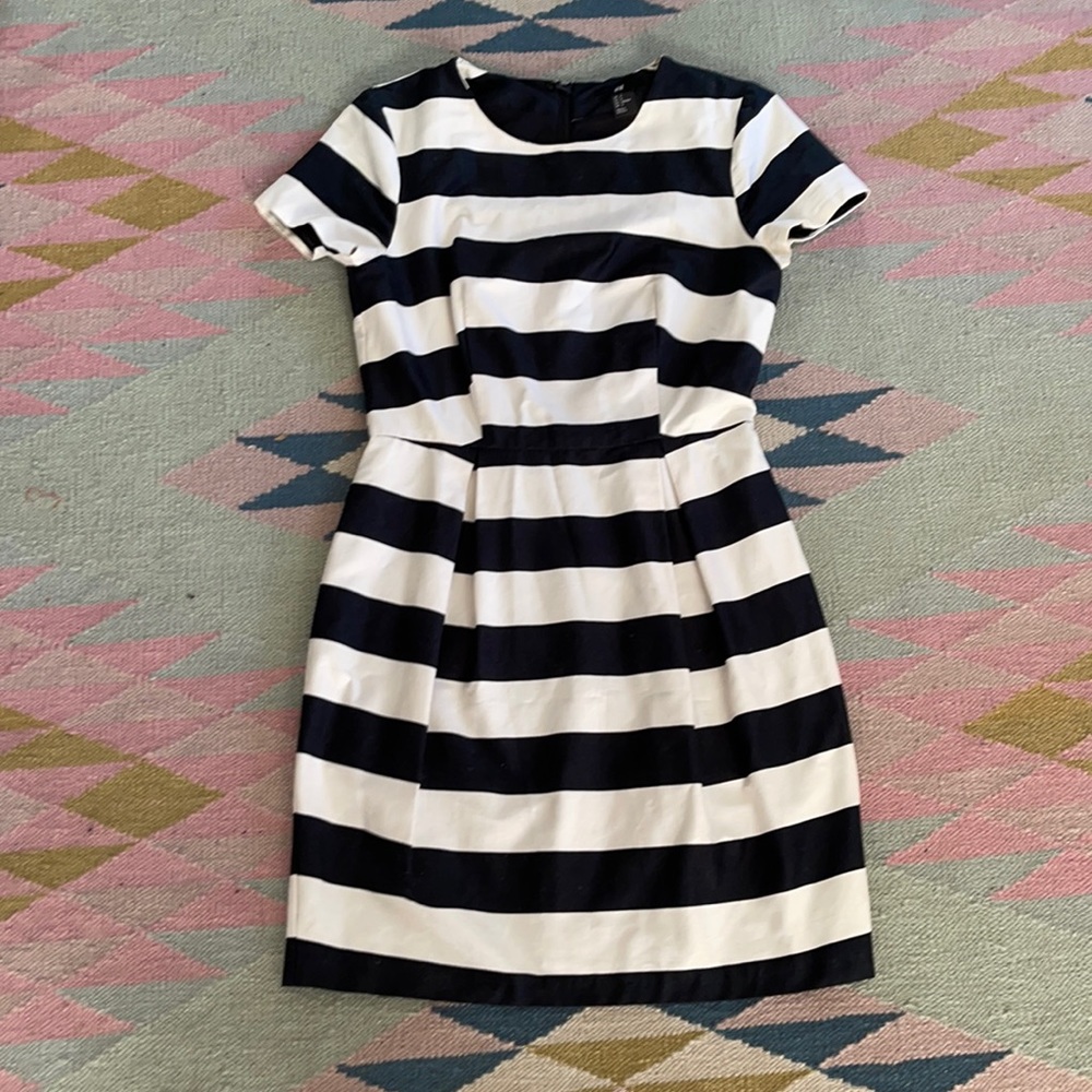 H&M dress